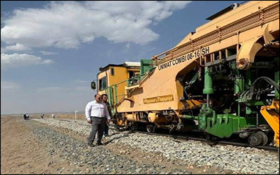 آغاز عملیات اجرایی پروژه بهسازی بلاک تل حمید - رباط پشت بادام در راه آهن شرق